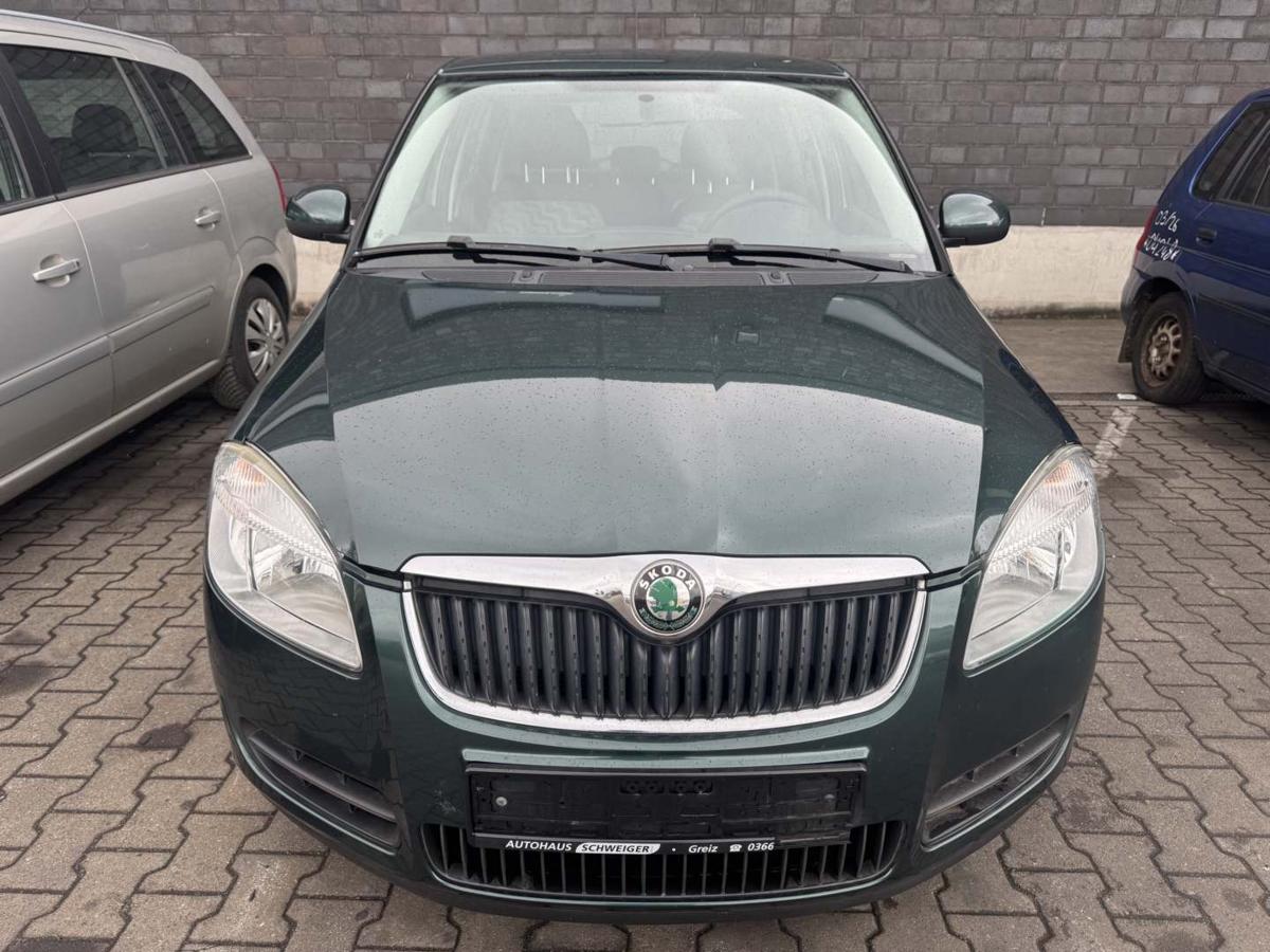 Skoda Fabia 2 original Scheinwerfer vorn links Halogen H4 Bj.2008